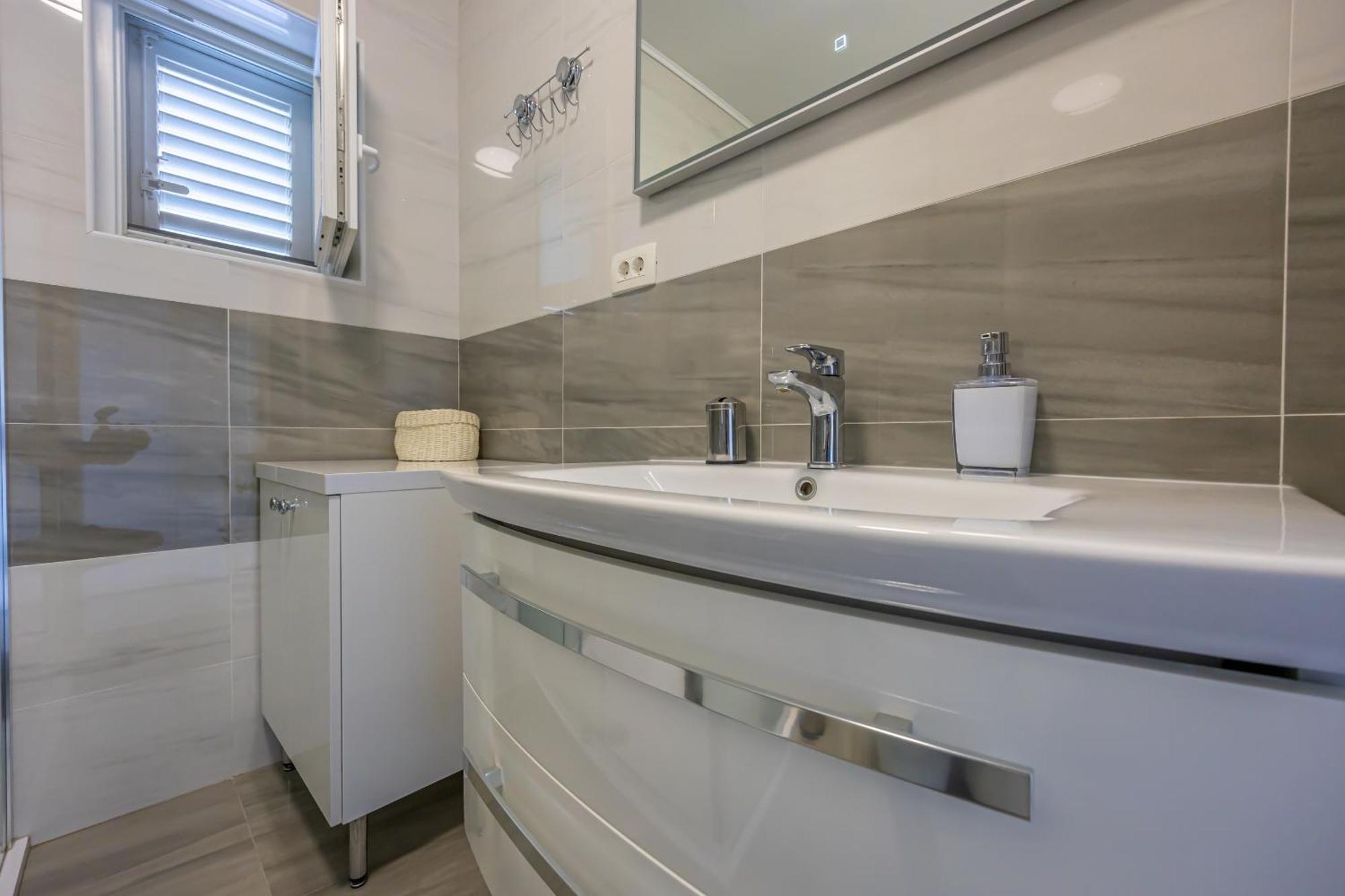 Apartment Lisinski Crikvenica Eksteriør bilde